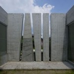 Slit House, Eastern Design Office.