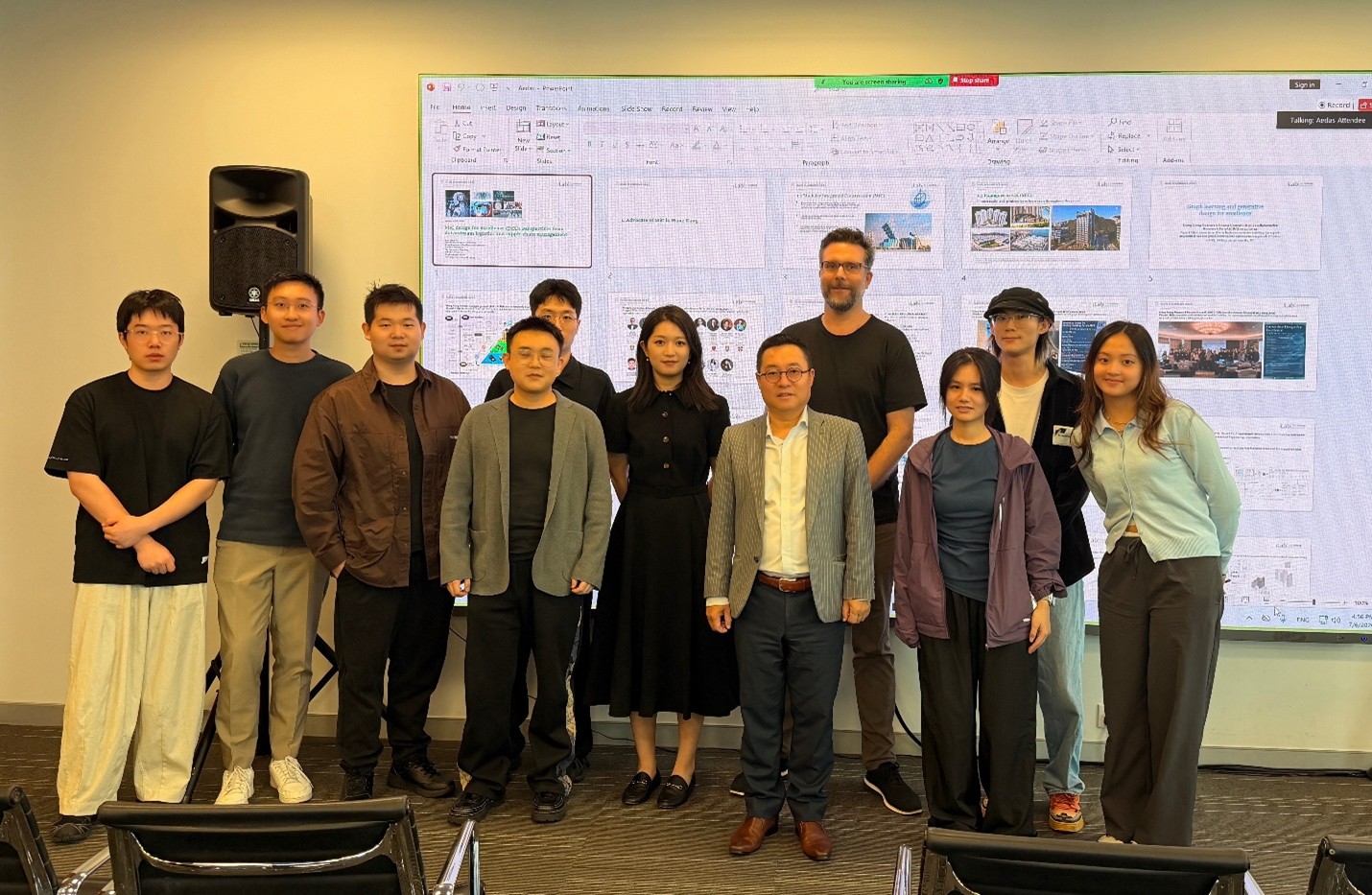 Prof. Wilson Lu and PhD candidate Yuchen Gao shared research on MiC in Aedas!